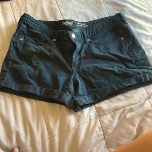 Missimo Black Jean Shorts